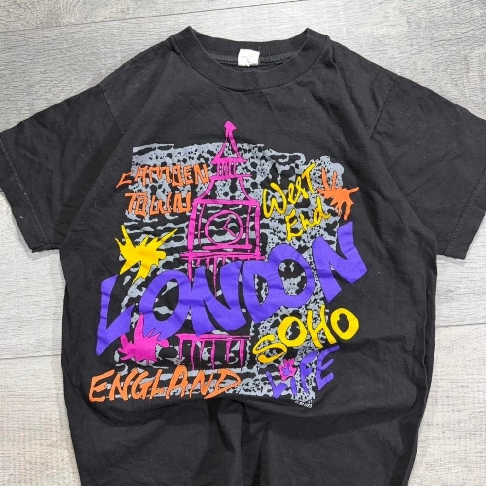 Vintage 90s obscure London pop art‎ style graphic t shirt Size M fits small